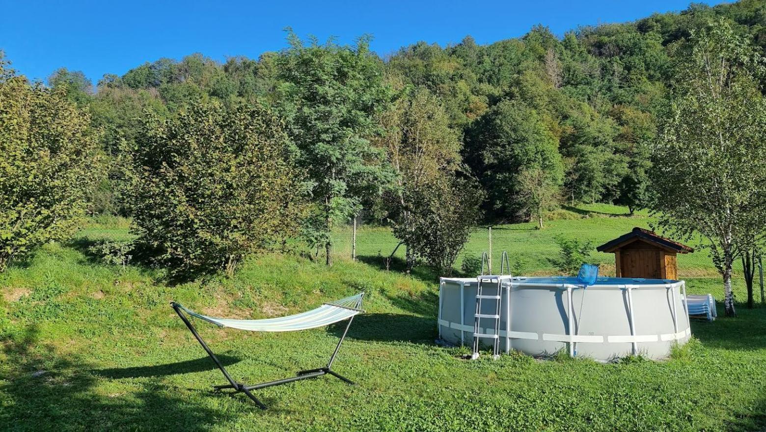 Apartma Patricija - Big Apartment For 6 Tolmin Bagian luar foto