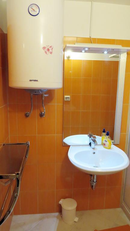 Apartma Patricija - Big Apartment For 6 Tolmin Bagian luar foto